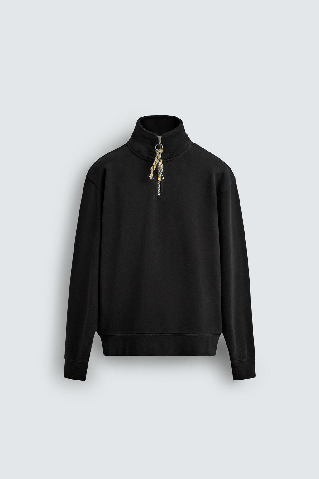 SUDADERA CUELLO CREMALLERA CINTA AARON LEVINE X ZARA / Negro  фото 8