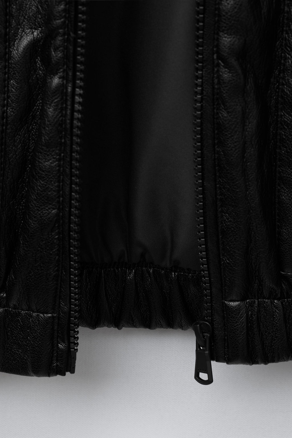 FAUX LEATHER PUFFER JACKET - Zara фото 8
