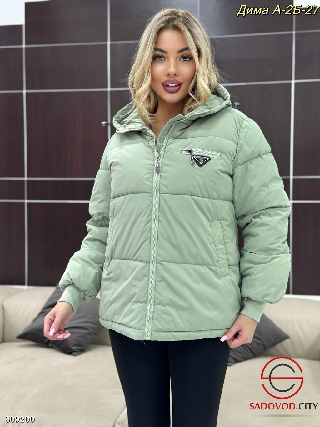 Куртка женская с капюшоном - Bruno фото 3