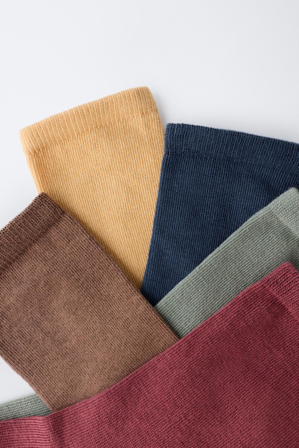 FIVE-PACK OF PLAIN LONG SOCKS - Zara фото 2