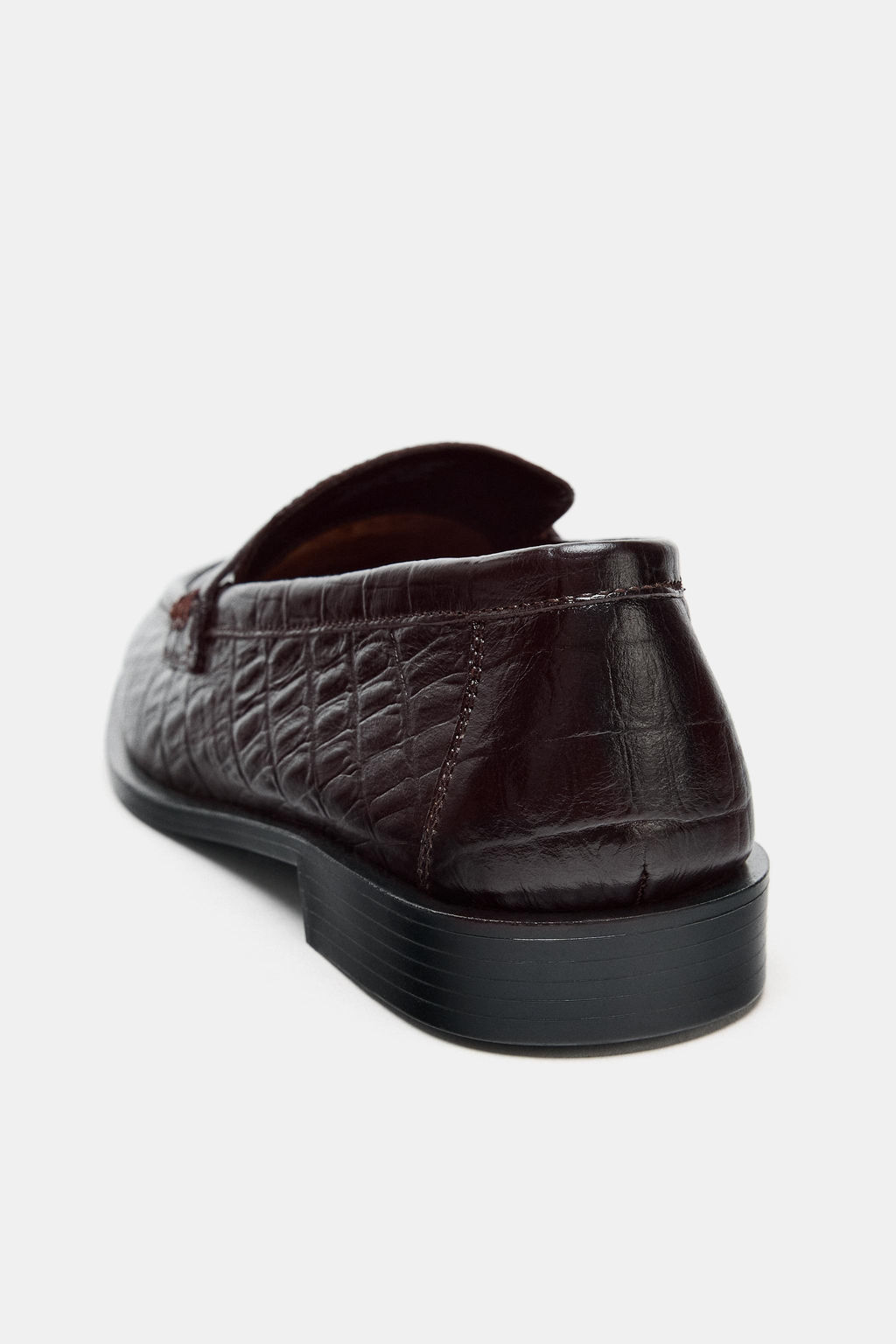 EMBOSSED LEATHER LOAFERS - Zara фото 4