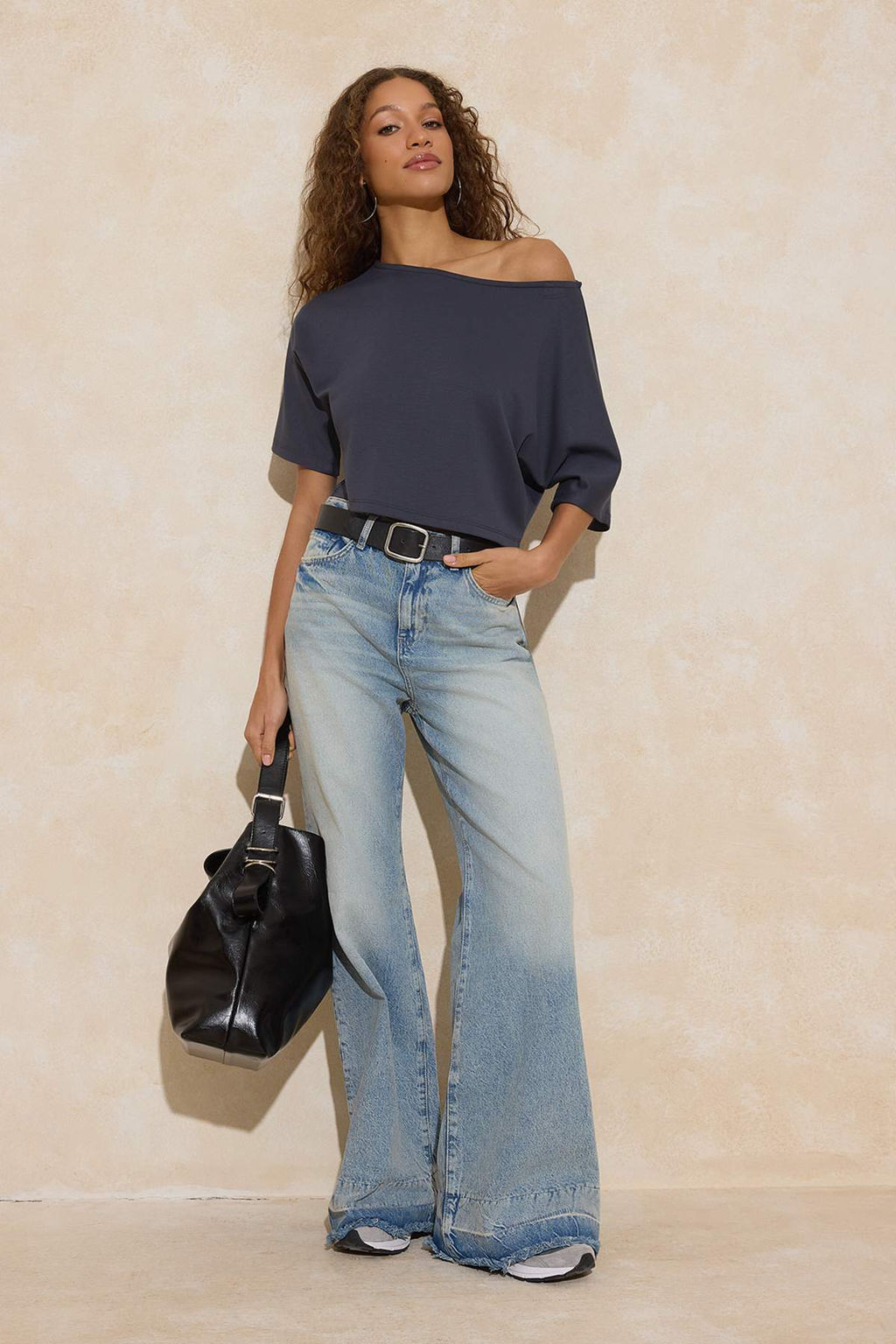 Antrasit Relaxed Kay?k Yaka Yarasa Kol Truvakar Crop Soft Touch Orme Bluz TWOSS26BZ00059