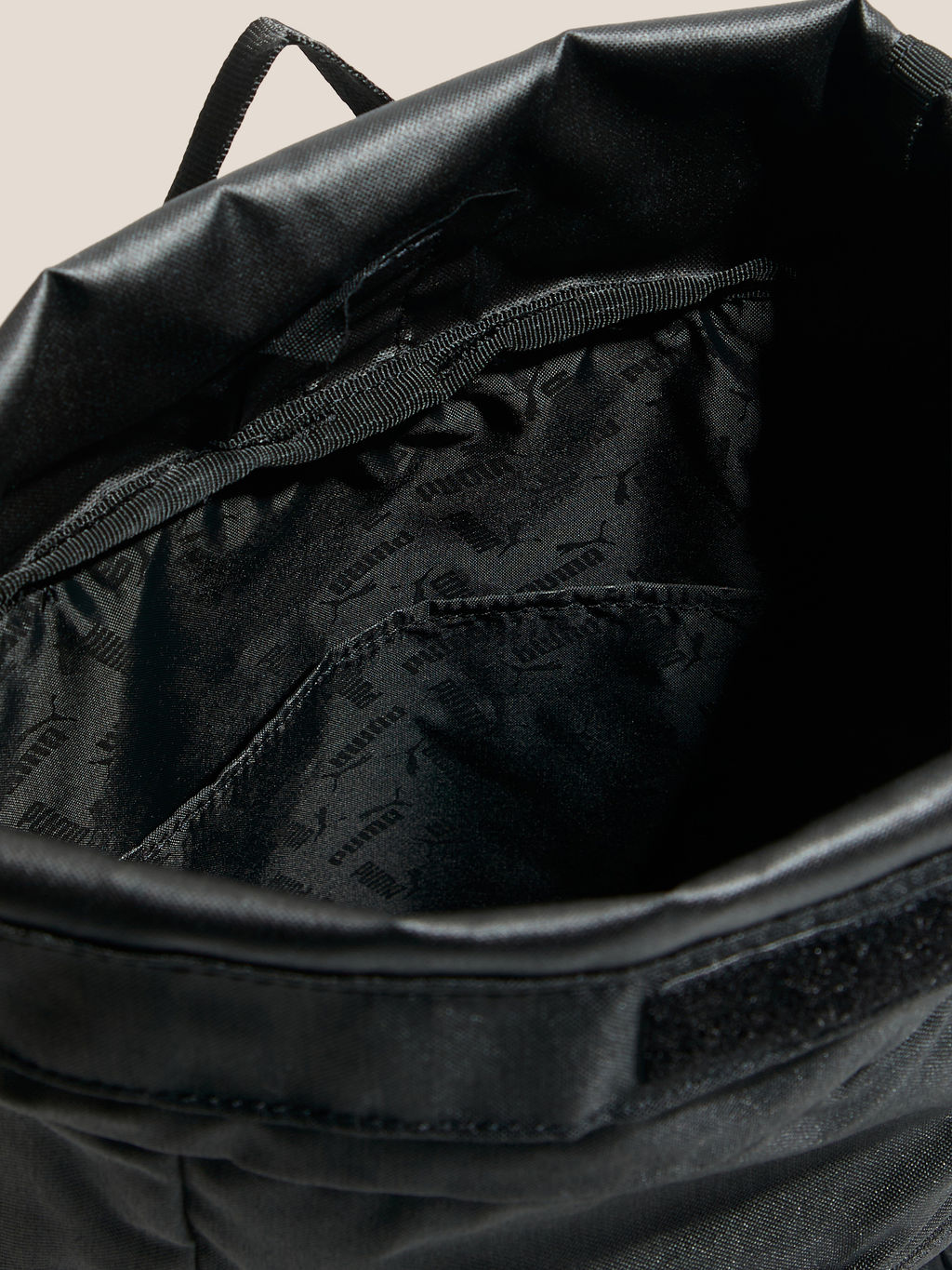 Женский рюкзак PUMA BASE Small Backpack Артикул 4558143, черный