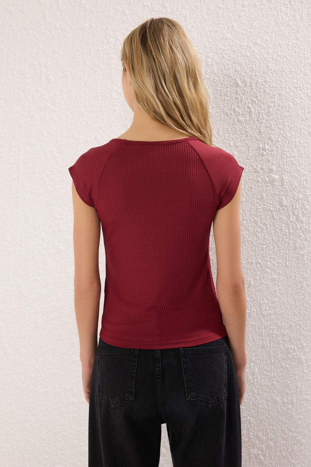 Trendyolmilla Ekru Kalp Yaka Reglan Kol Fitilli Esnek Crop Orme Bluz TWOSS22BZ1454 фото 9