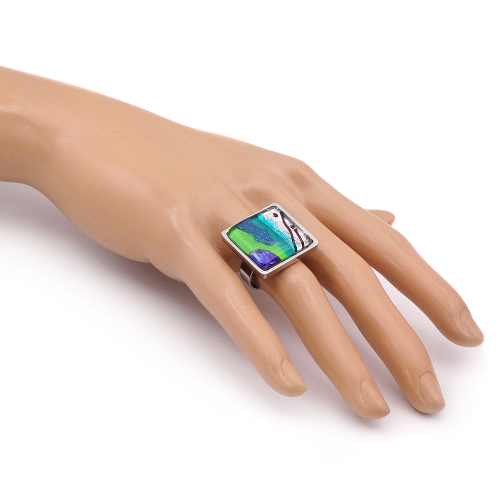 DEJAVU Кольцо KO4760 зеленое