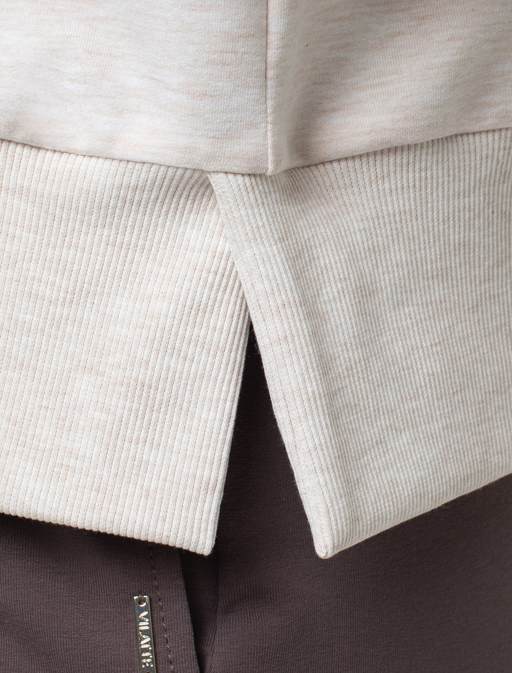 Джемпер из эластичного футера двухнитки с воротом на молнии