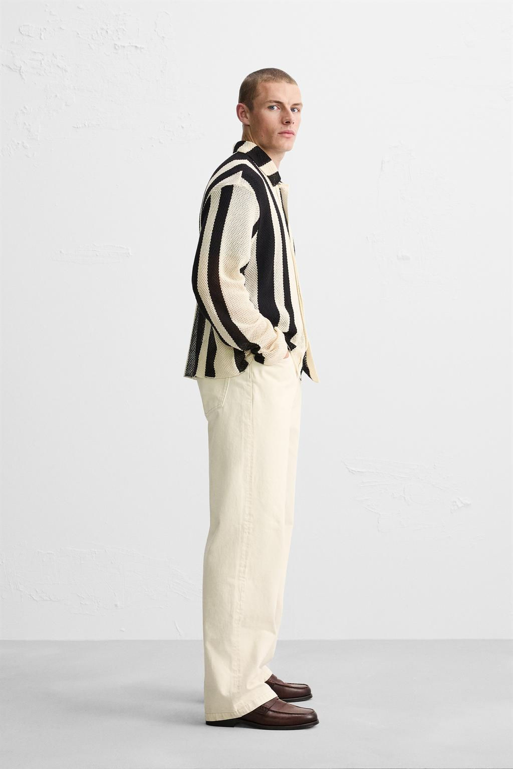 STRIPED MESH TEXTURED POLO SHIRT - Zara фото 4