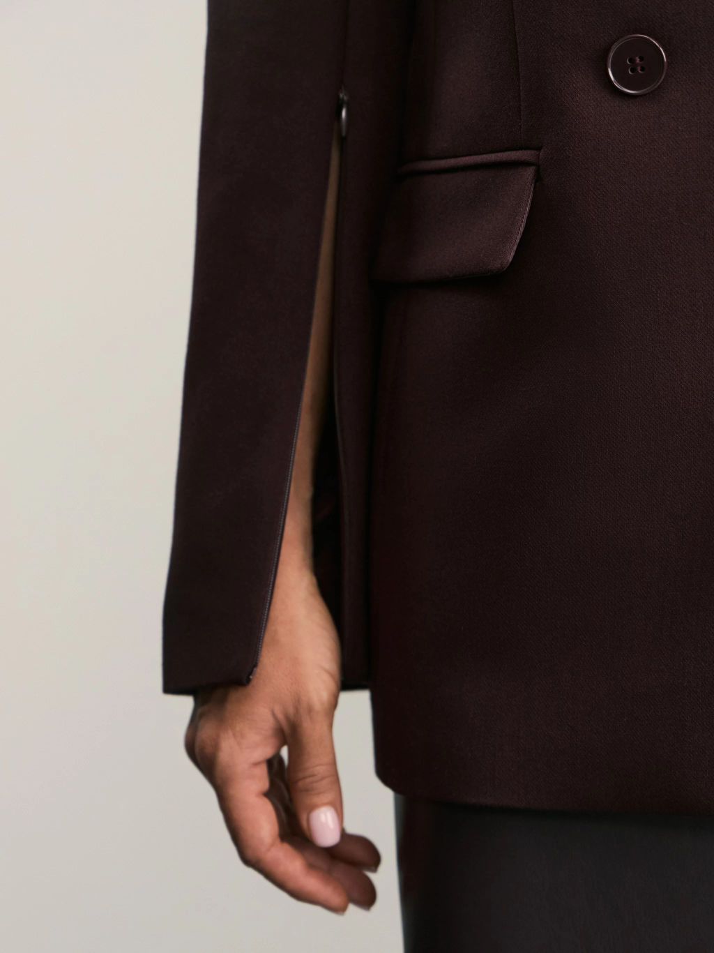 Приталенный двубортный жакет / Zarina  фото 9