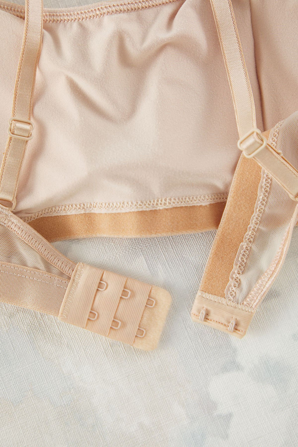 TRENDYOLMILLA Siyah Micro Parlak Serit Lastikli Balensiz Kapl? Bustiyer Orme Sutyen THMSS25SU00013  фото 13