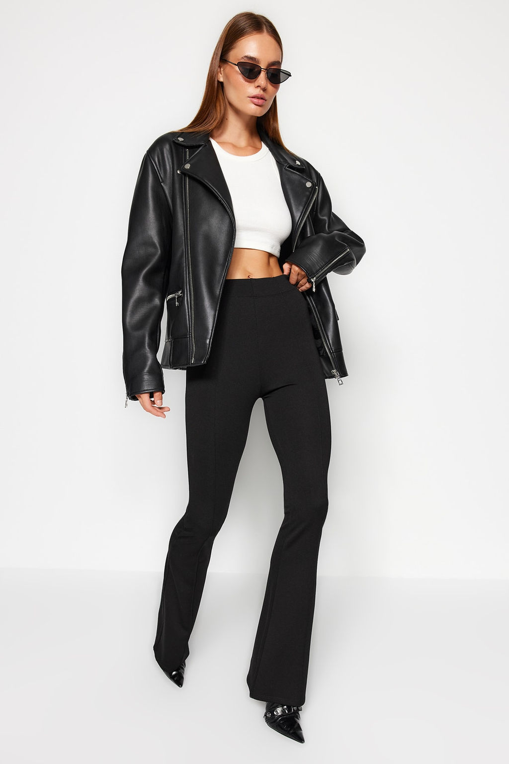 Siyah Beli Lastikli Nervurlu Flare/Ispanyol Paca Yuksek Bel Orme Tayt Pantolon TWOAW22PL0107