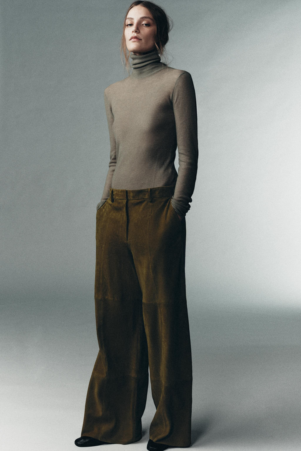 100% SUEDE LEATHER TROUSERS LIMITED EDITION