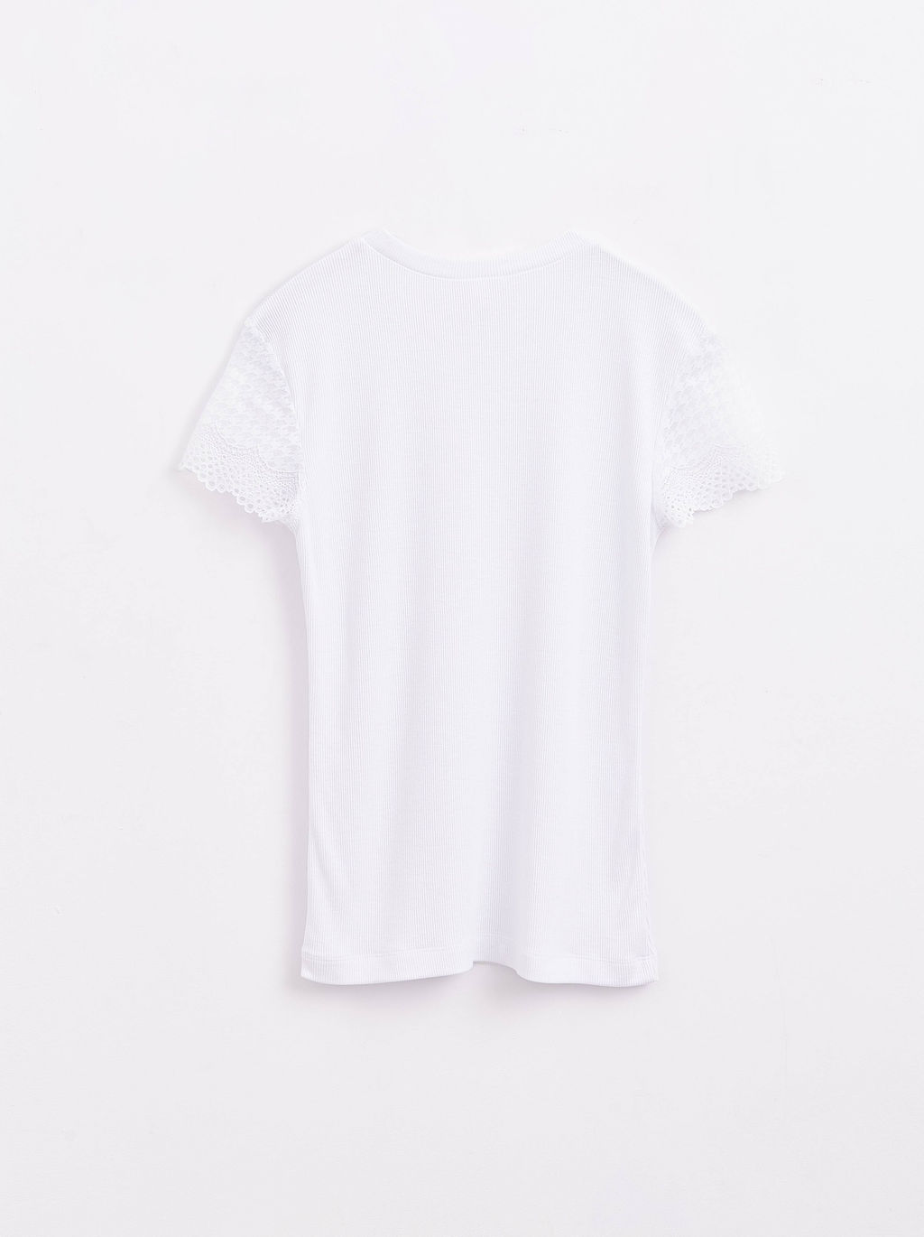 CONTE Топ в рубчик с кружевными рукавами LD 1360 white