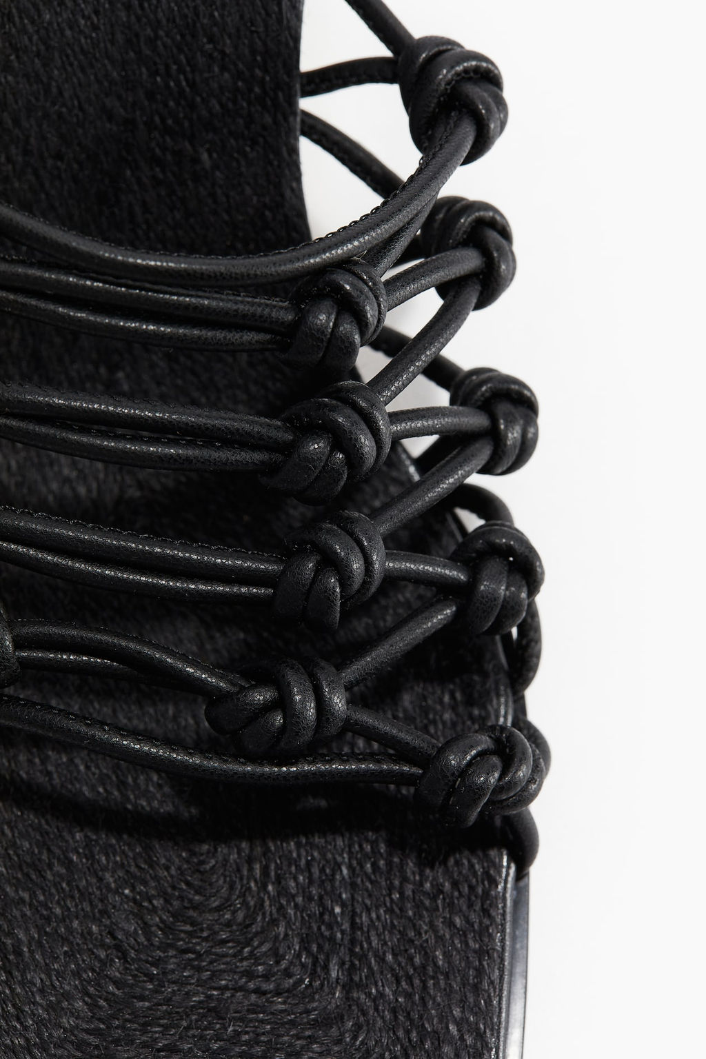 Sandalias de tacon con nudos decorativos - H&m фото 4