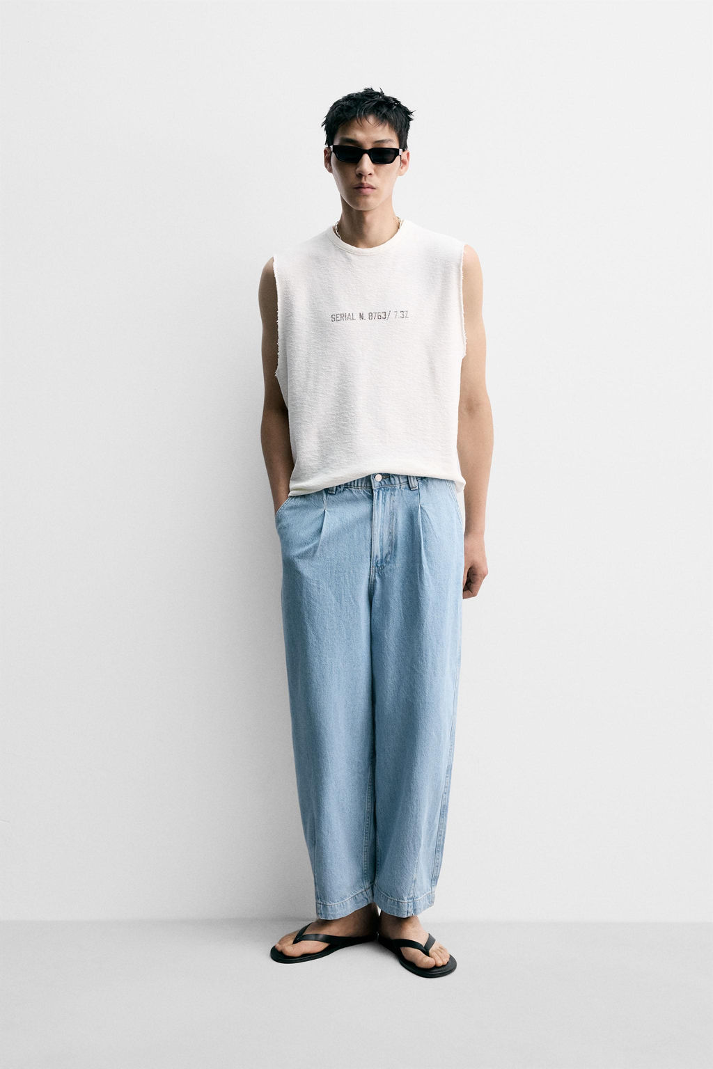 WIDE-LEG PLEATED DENIM CHINO TROUSERS