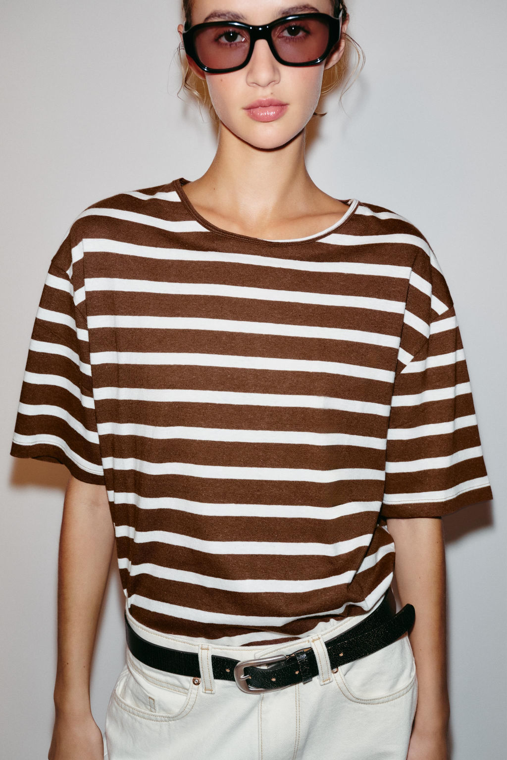 CAMISETA MANGA CORTA RAYAS / Marr?n - Zara фото 2