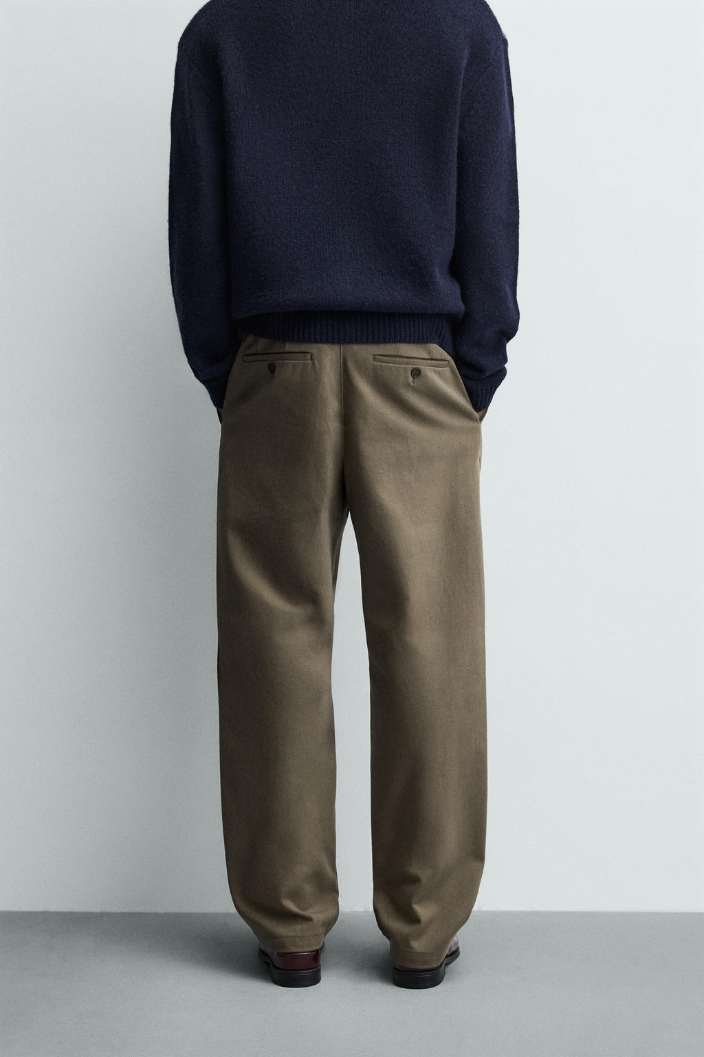 PANTAL?N STRAIGHT FIT ESTRUCTURA / Tostado - Zara фото 3