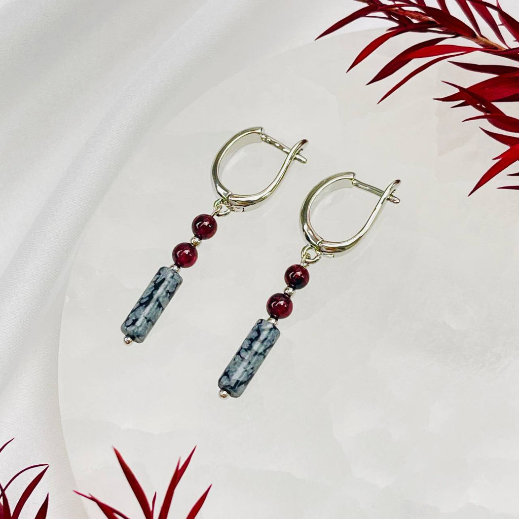 Серьги из Граната и снежного Обсидиана - Радуга самоцветов фото 2