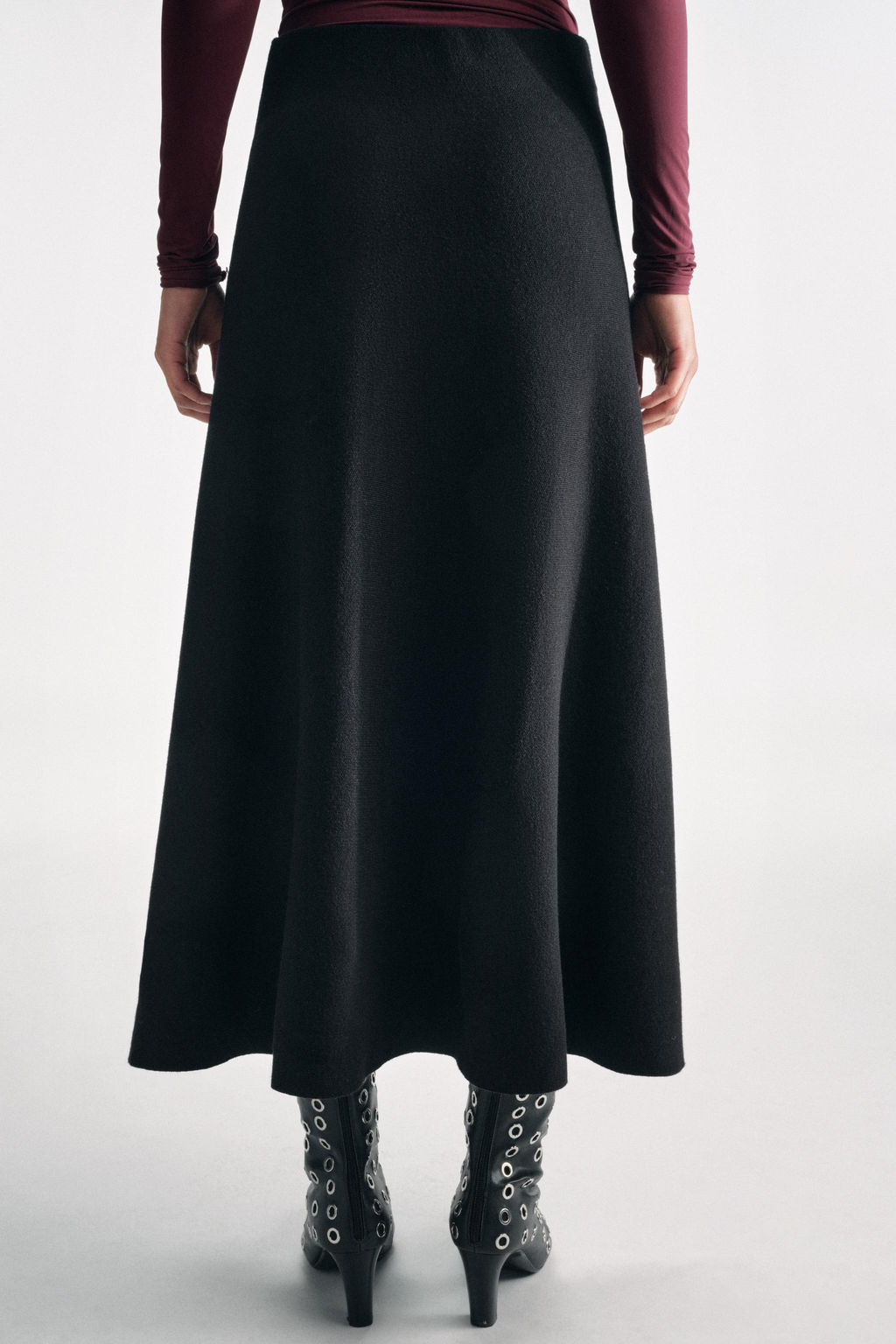 KNIT FLARED MIDI SKIRT - Zara фото 4