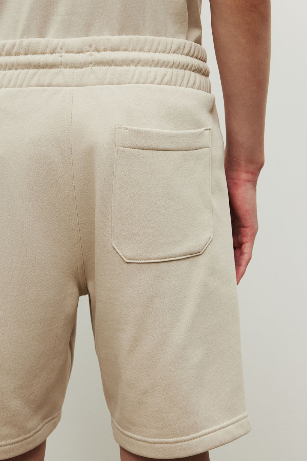 Pantalon corto en sudadera Regular Fit - H&m фото 4