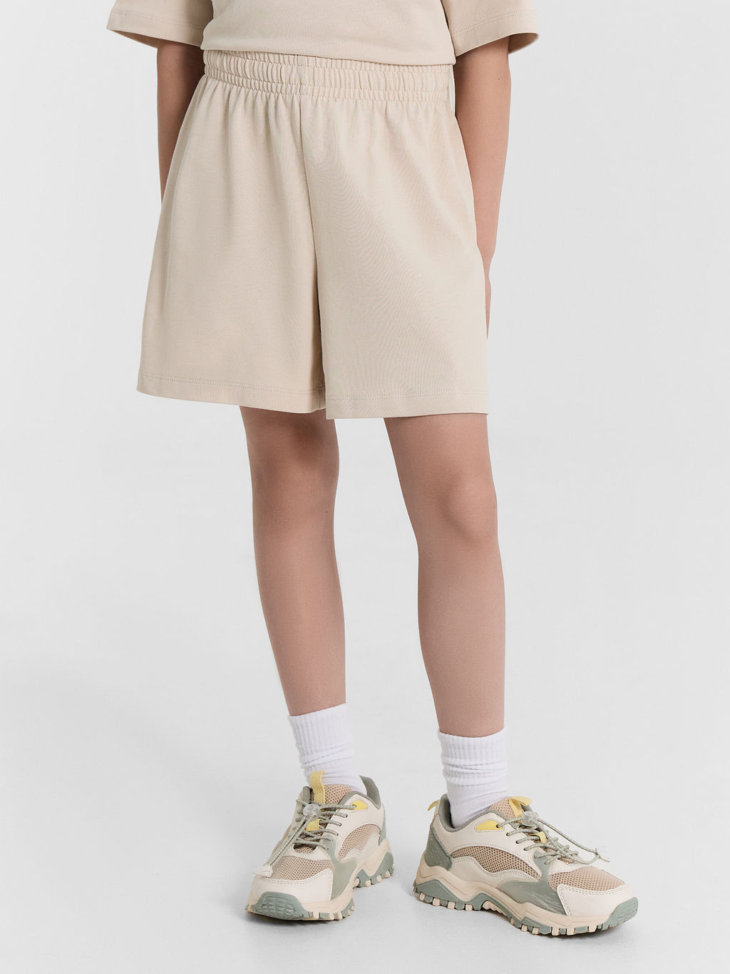 КОМПЛЕКТ ДЛЯ ДЕВОЧЕК (ФУТБОЛКА, ШОРТЫ) - Mark formelle фото 4