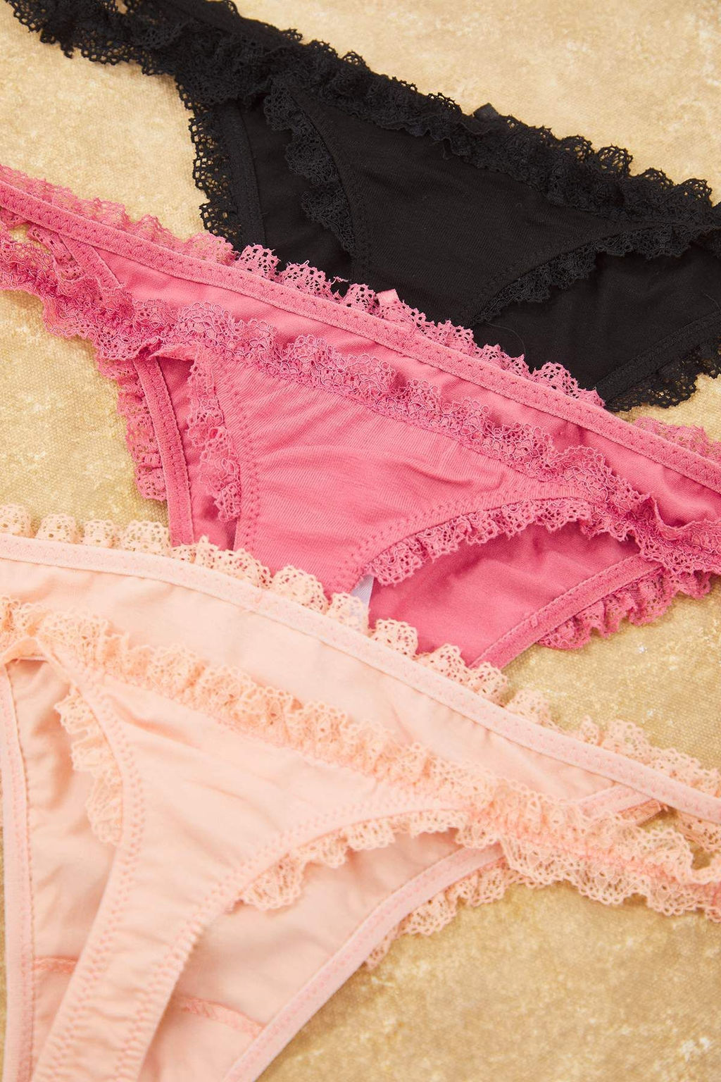 Pembe-Cok Renkli 3lu Pamuklu Kurdele/Fiyonk ve Dantel Detayl? Orme Tanga Kulot THMAW26KU00007 - Trendyolmilla фото 9