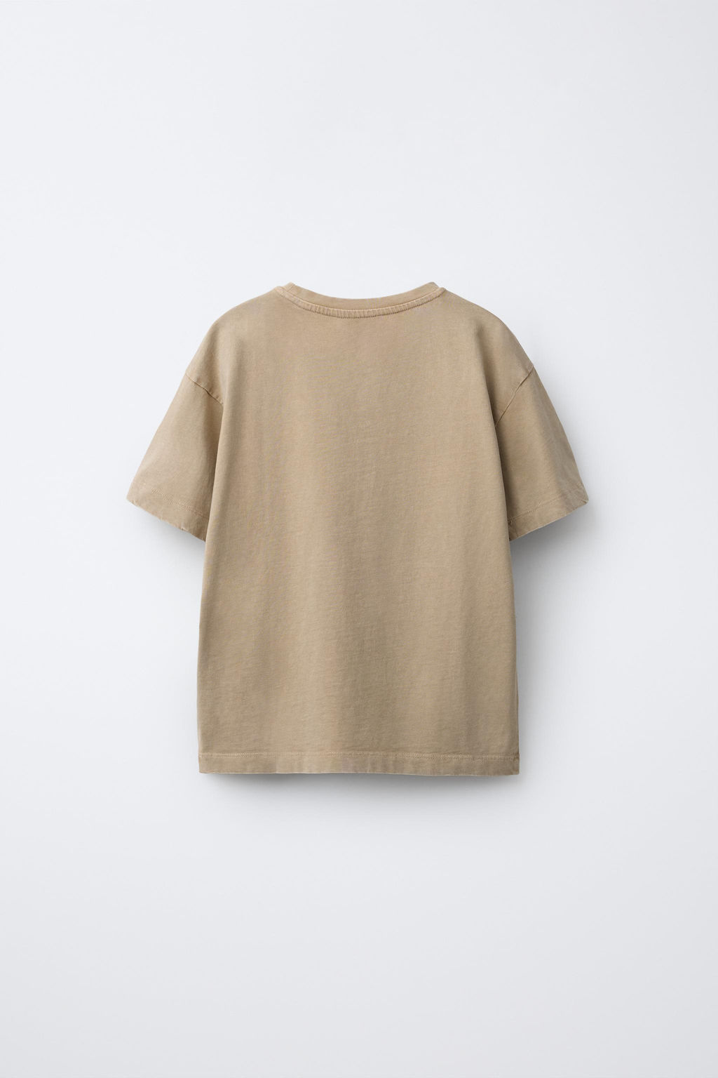 CAMISETA B?SICA EFECTO LAVADO / Beige claro