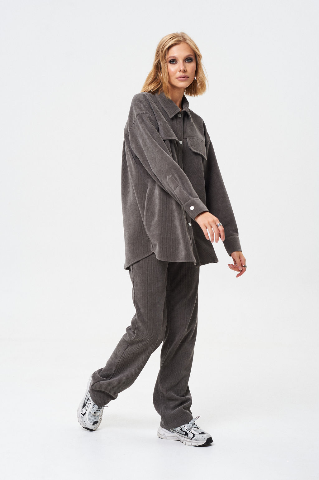 Костюм из вельвета