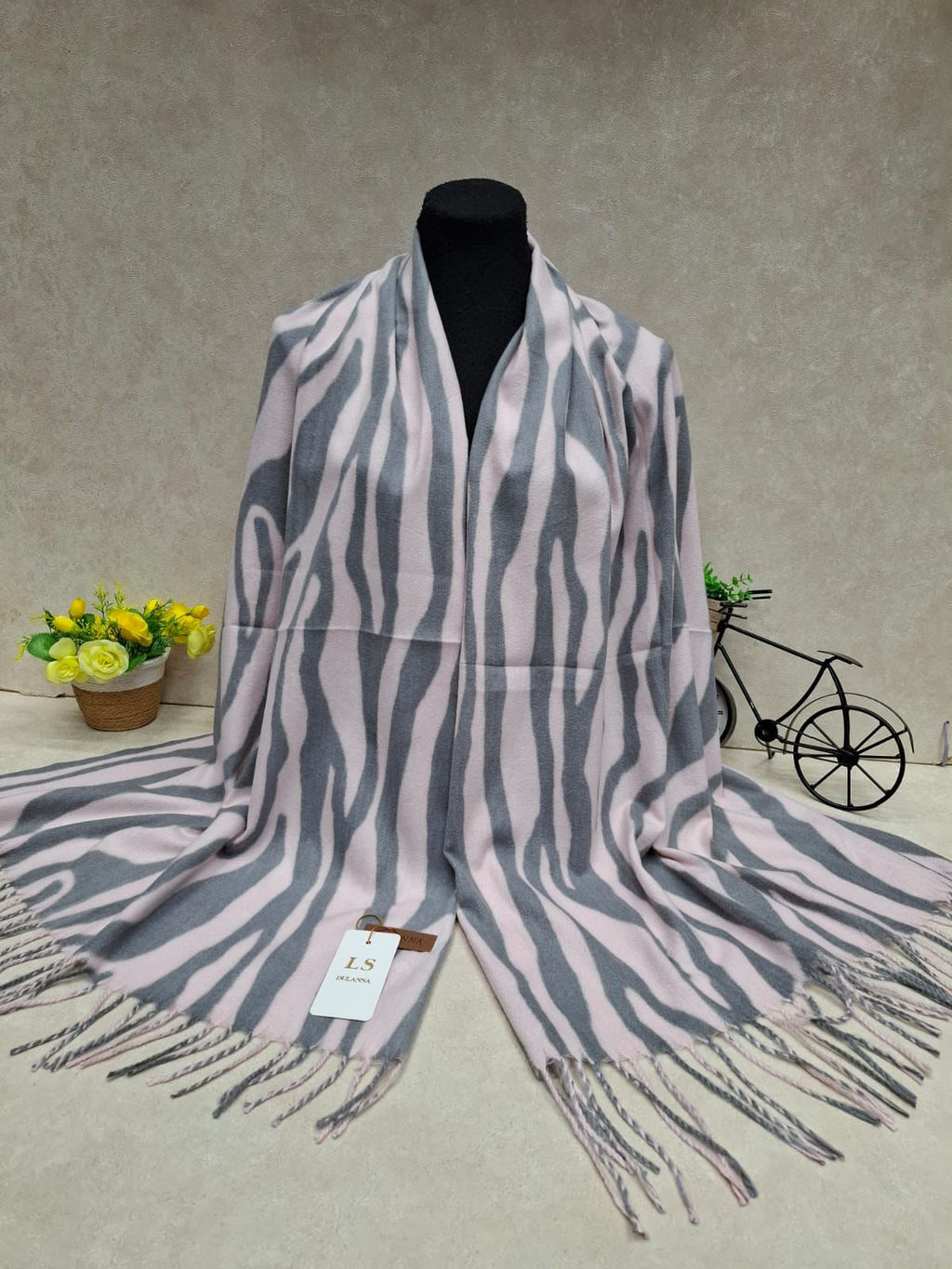 Мягкий палантин из кашемира мультицвет