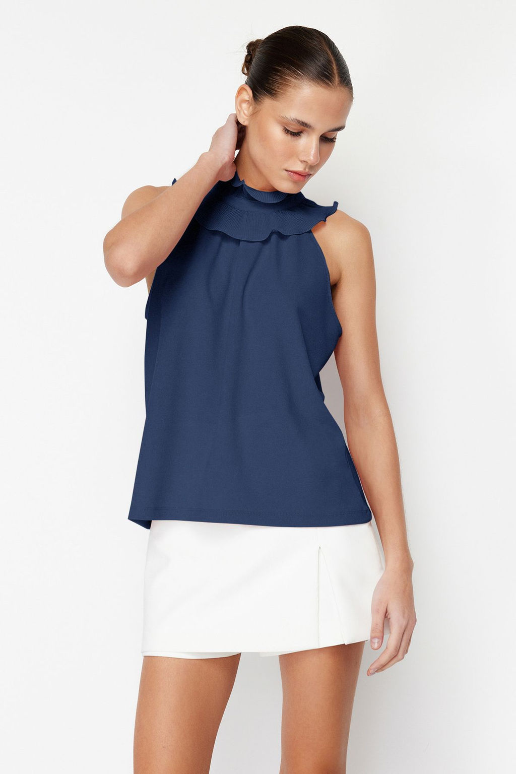 Trendyolmilla Ekru Yaka Detayl? Smart Krep Orme Bluz TWOSS23BZ00932 фото 9