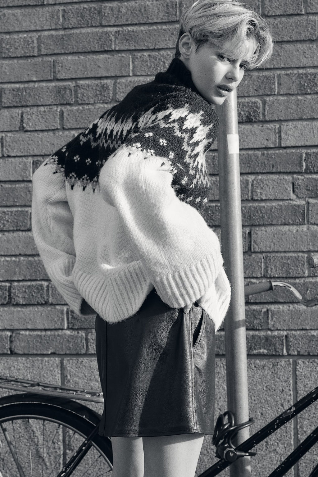 Jersey en punto jacquard con cuello perkins - H&m фото 5