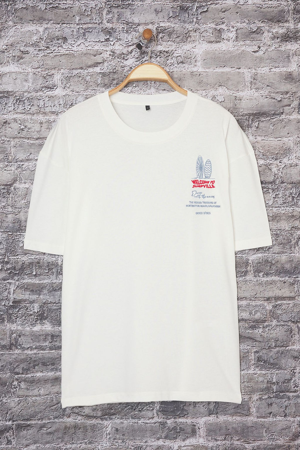 TRENDYOL MAN Ekru Oversize/Genis Kesim Karpostal Bask? Detayl? %100 Pamuk T-Shirt TMNSS25TS00221 - Trendyolmilla фото 4