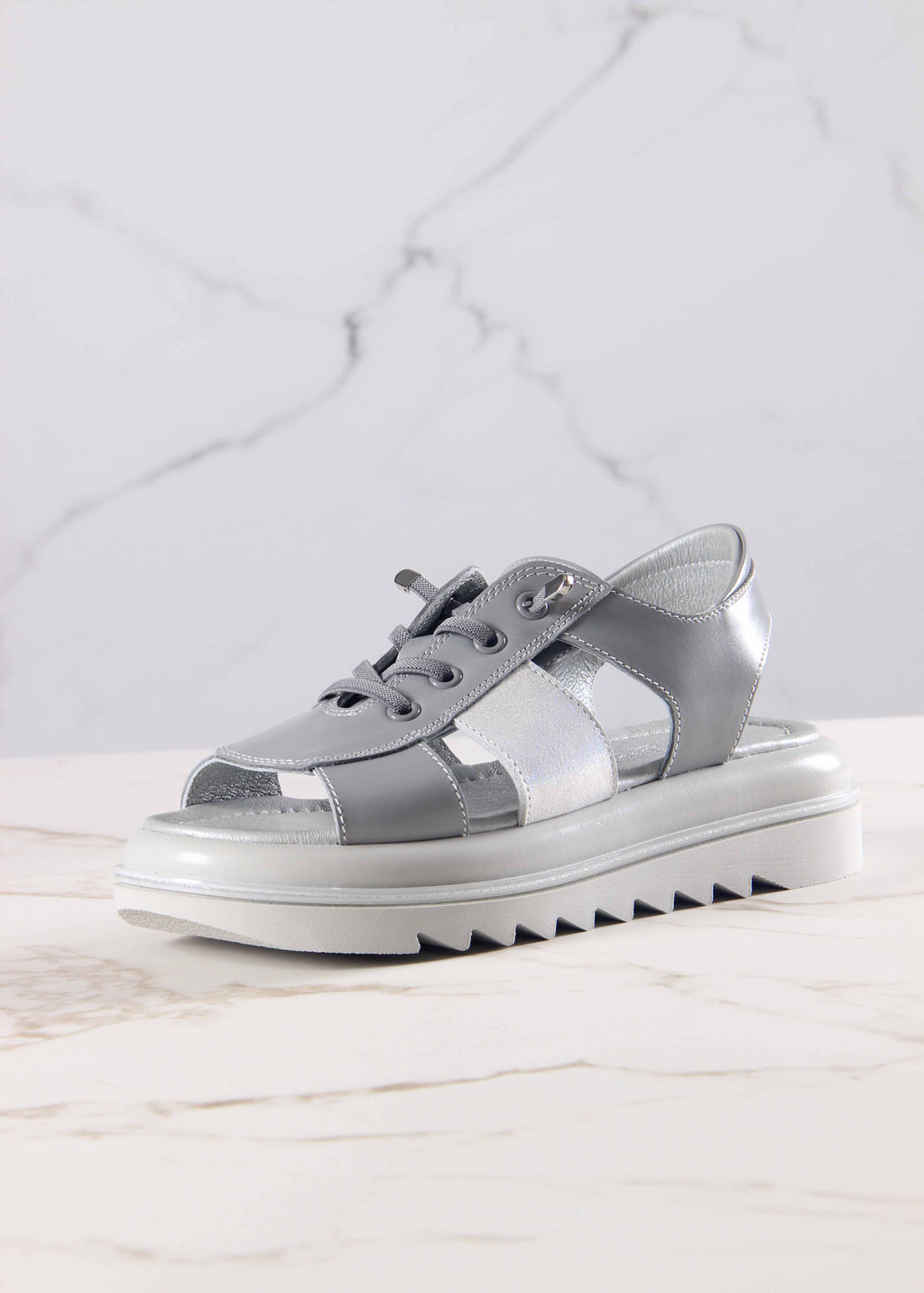 Босоножки 2029.2525gr. Серый белый ибица