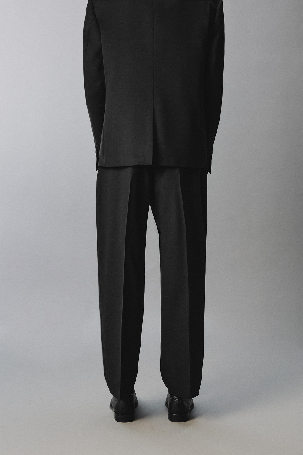 PANTAL?N TRAJE 100% LANA LIMITED EDITION / Negro - Zara фото 11