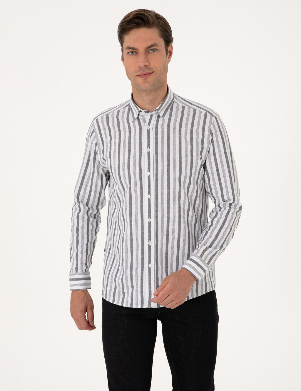 Siyah Regular Fit Uzun Kollu G_mlek