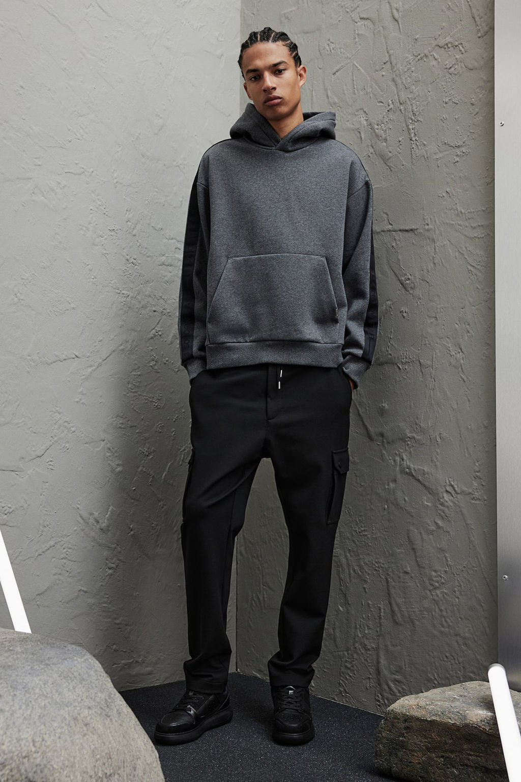 Sudadera con capucha y franjas laterales Loose Fit - H&m фото 2