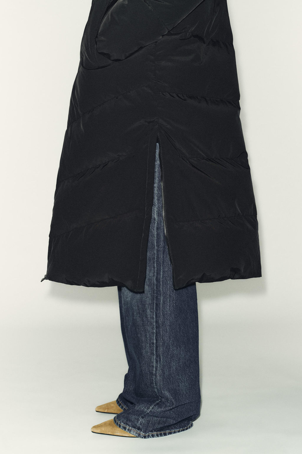 ANORAK LARGO 50% PLUM?N 50% PLUMA CAPUCHA WATER REPELLENT WINDPROOF / Negro - Zara фото 7