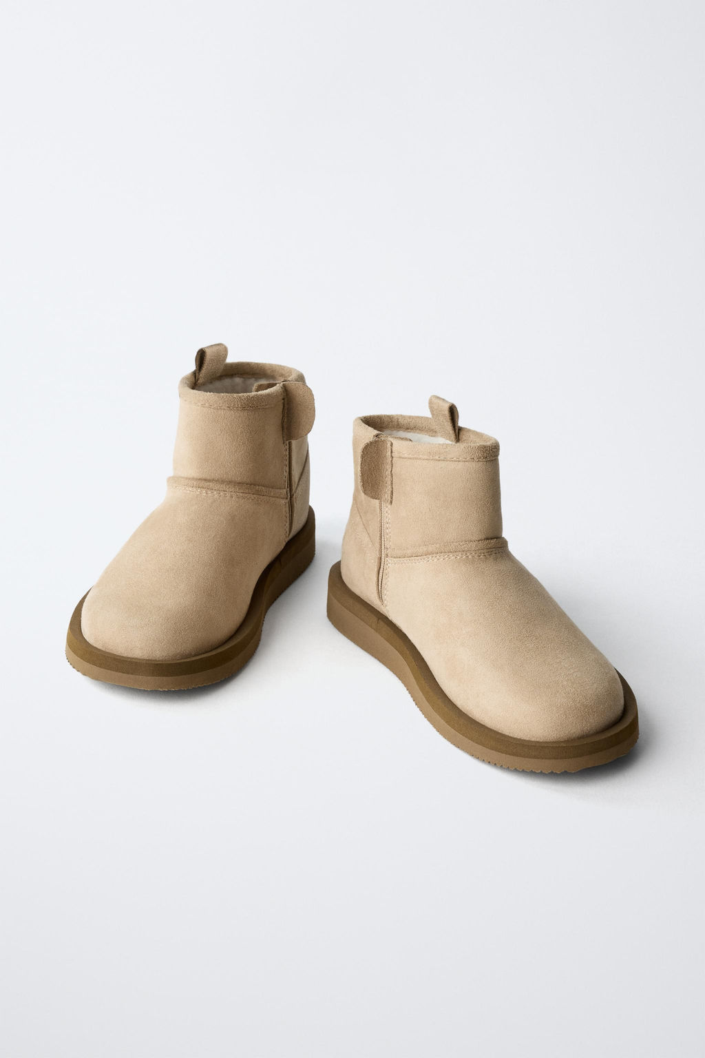 SHEEPSKIN ANKLE BOOTS - Zara фото 3