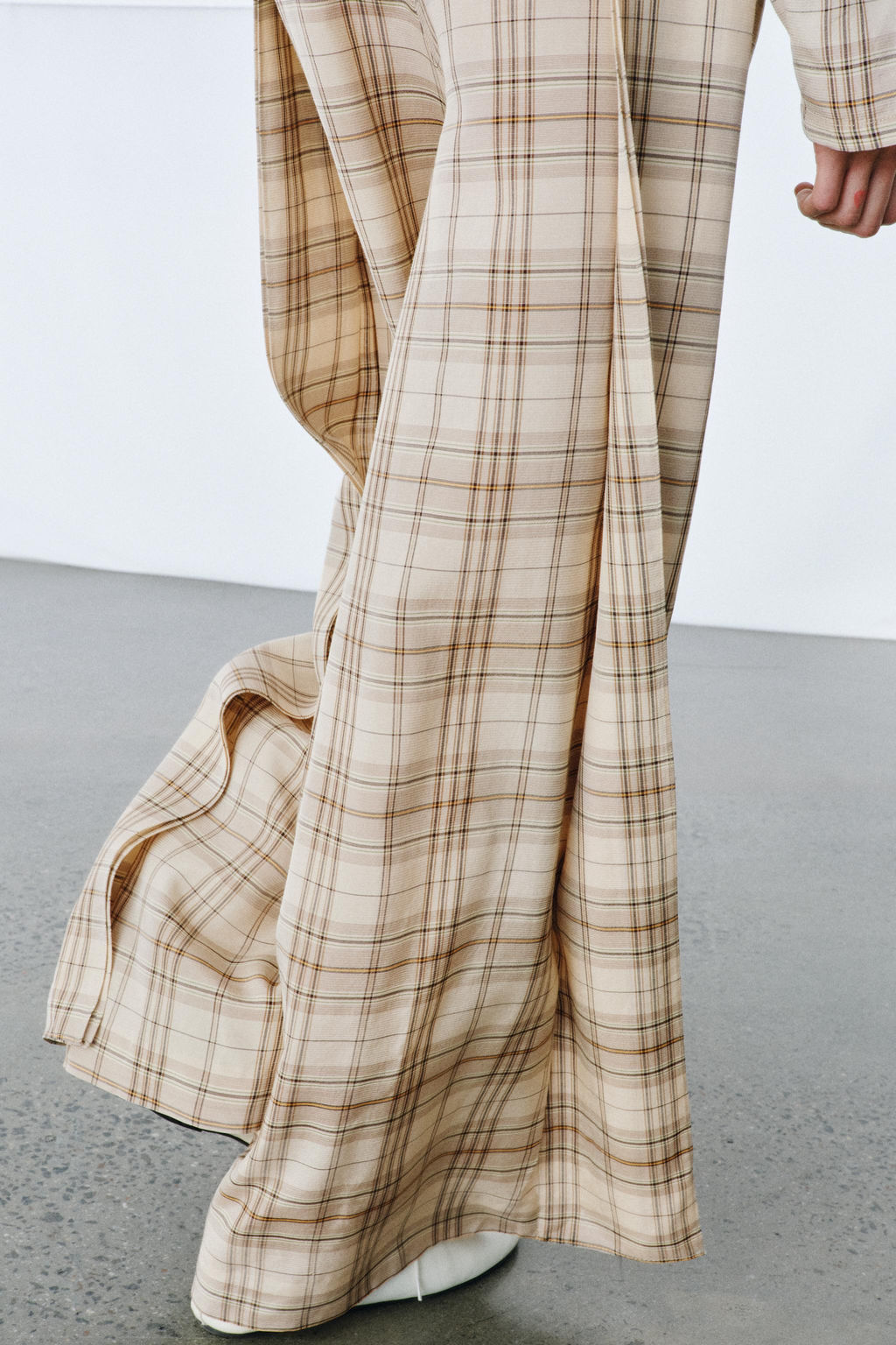 CHECK TROUSERS ZW COLLECTION - Zara фото 12