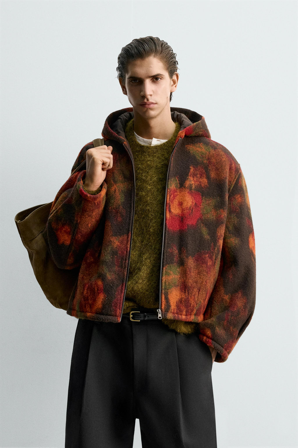 BOXY FIT HOODIE JACKET
