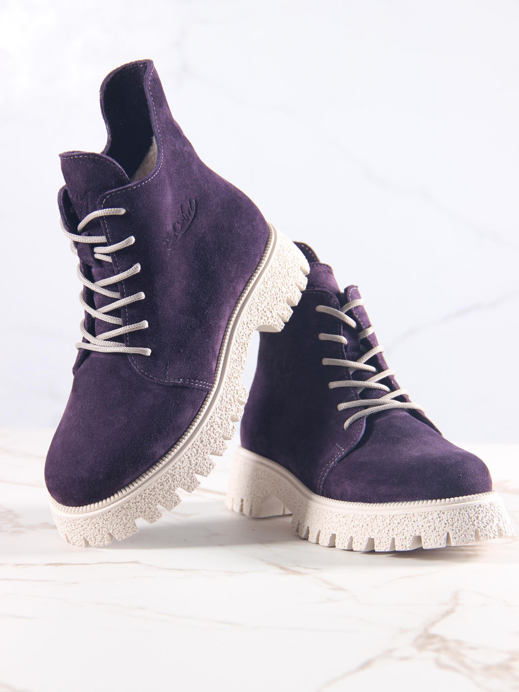 Ботинки 228.V.1541be.Сливовая замша/байка