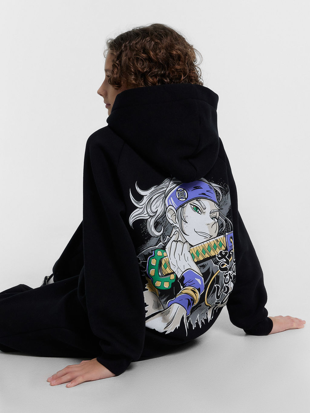 ЧЕРНОЕ ХУДИ ДЛЯ МАЛЬЧИКОВ С ПРИНТОМ