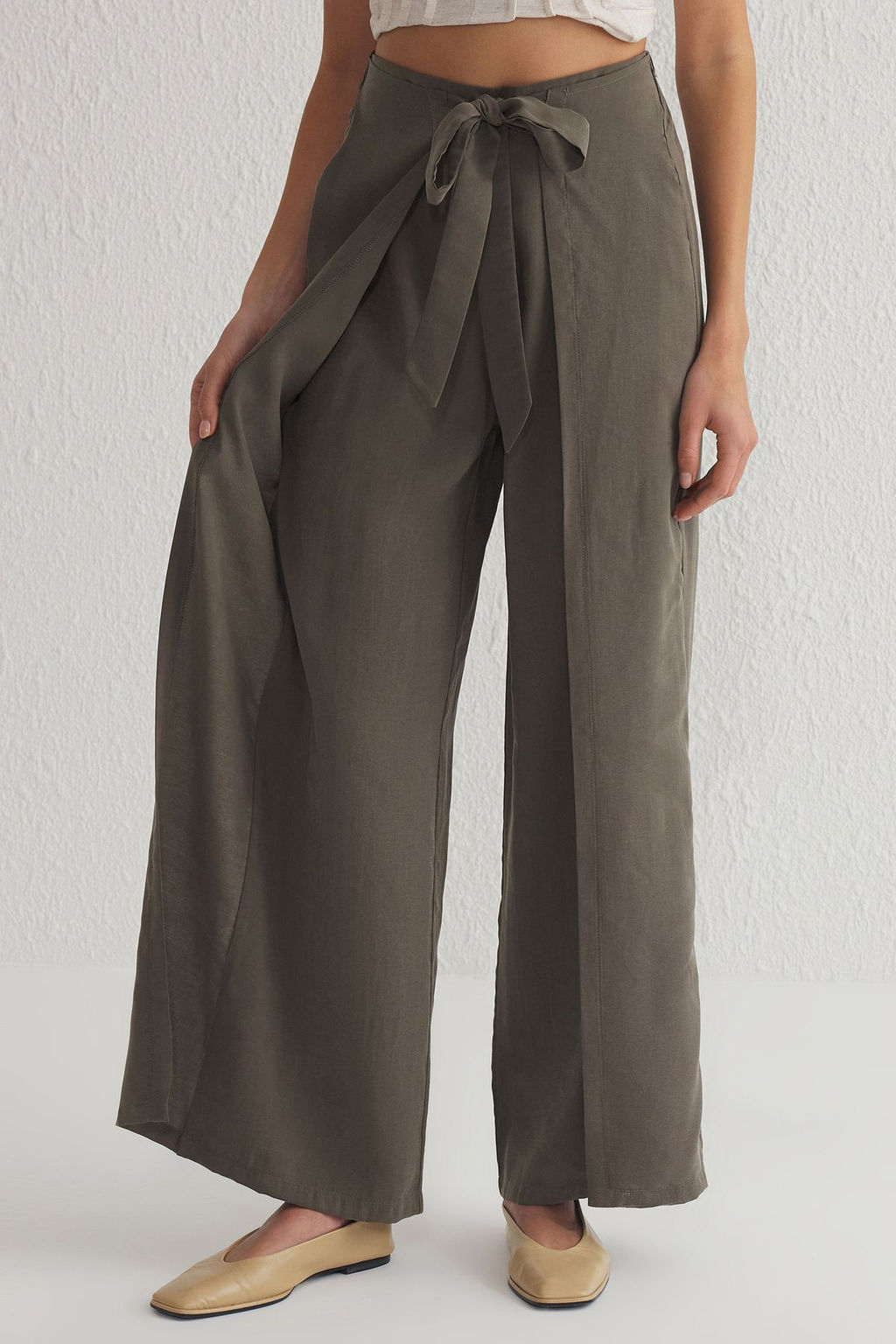 TRENDYOLMILLA Haki Kusak Baglama Detayl? Modal Straight/Duz Kesim Dokuma Pantolon TWOSS25PL00045  фото 4