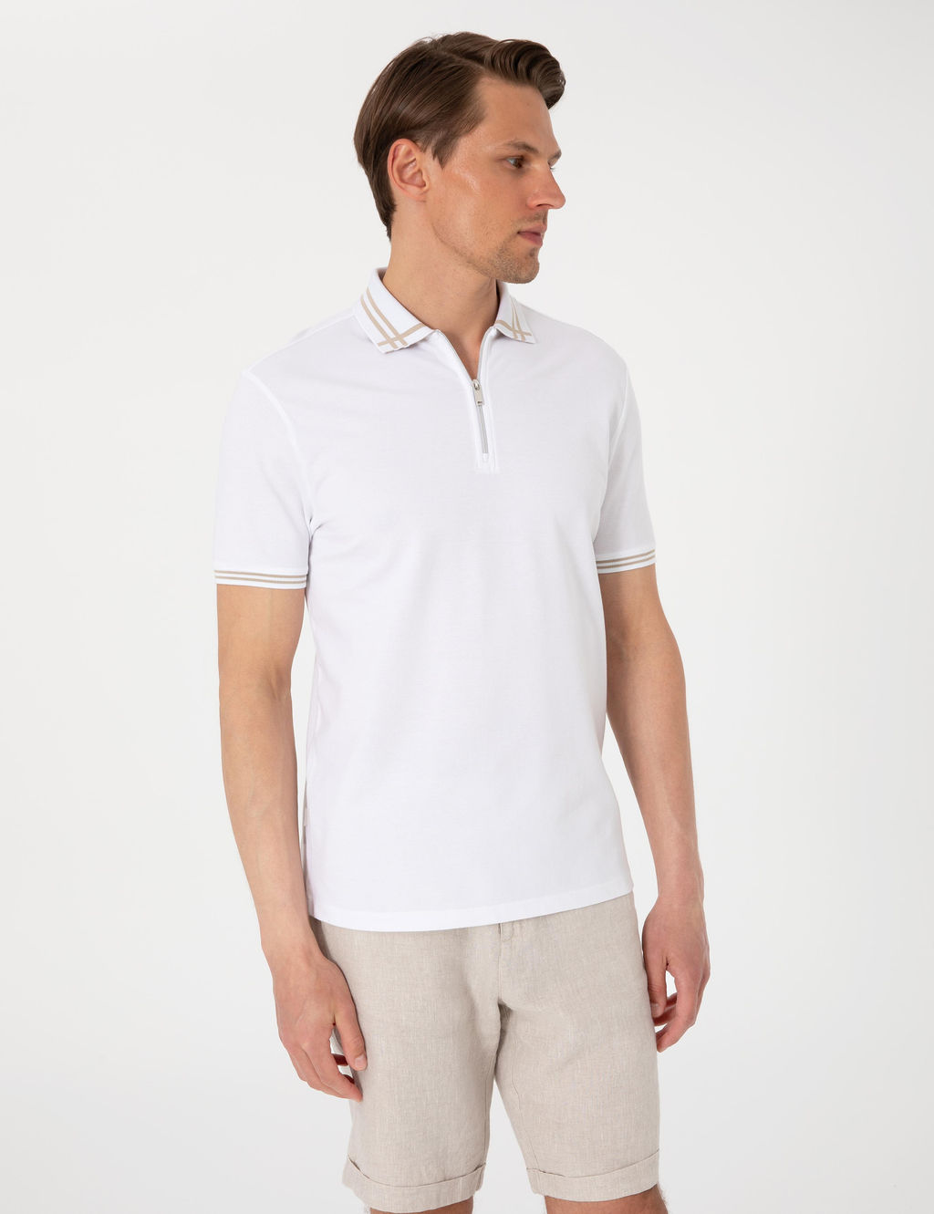 Beyaz Slim Fit Ti__rt
