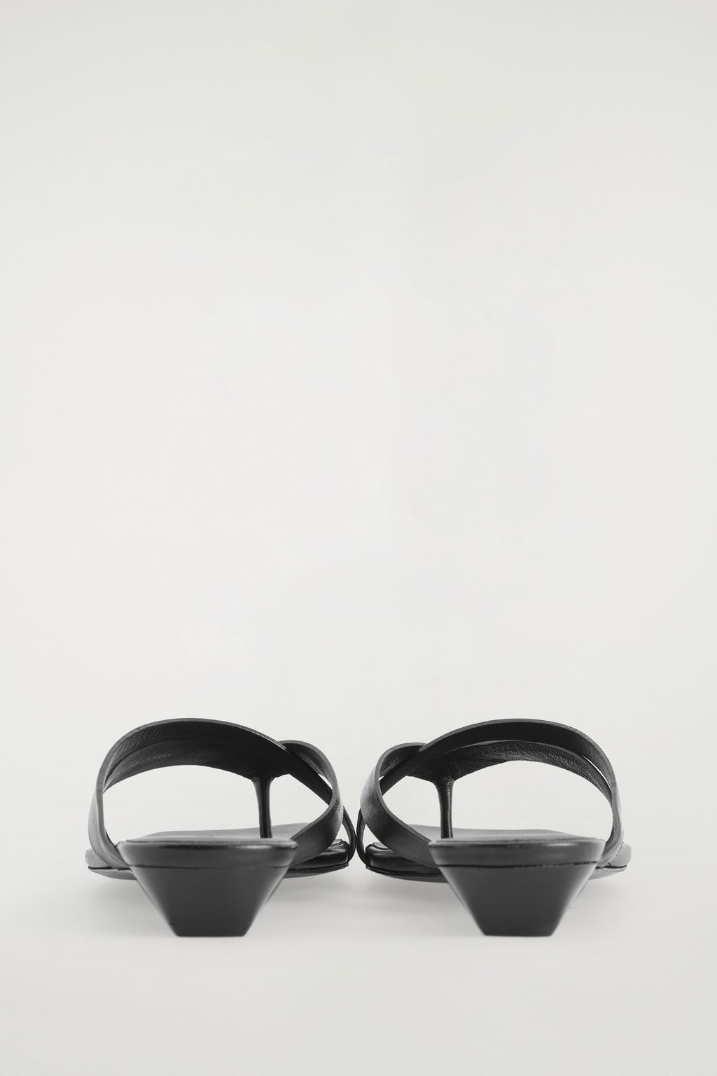 SANDALIAS PIEL TAC?N KITTEN - H&m фото 3