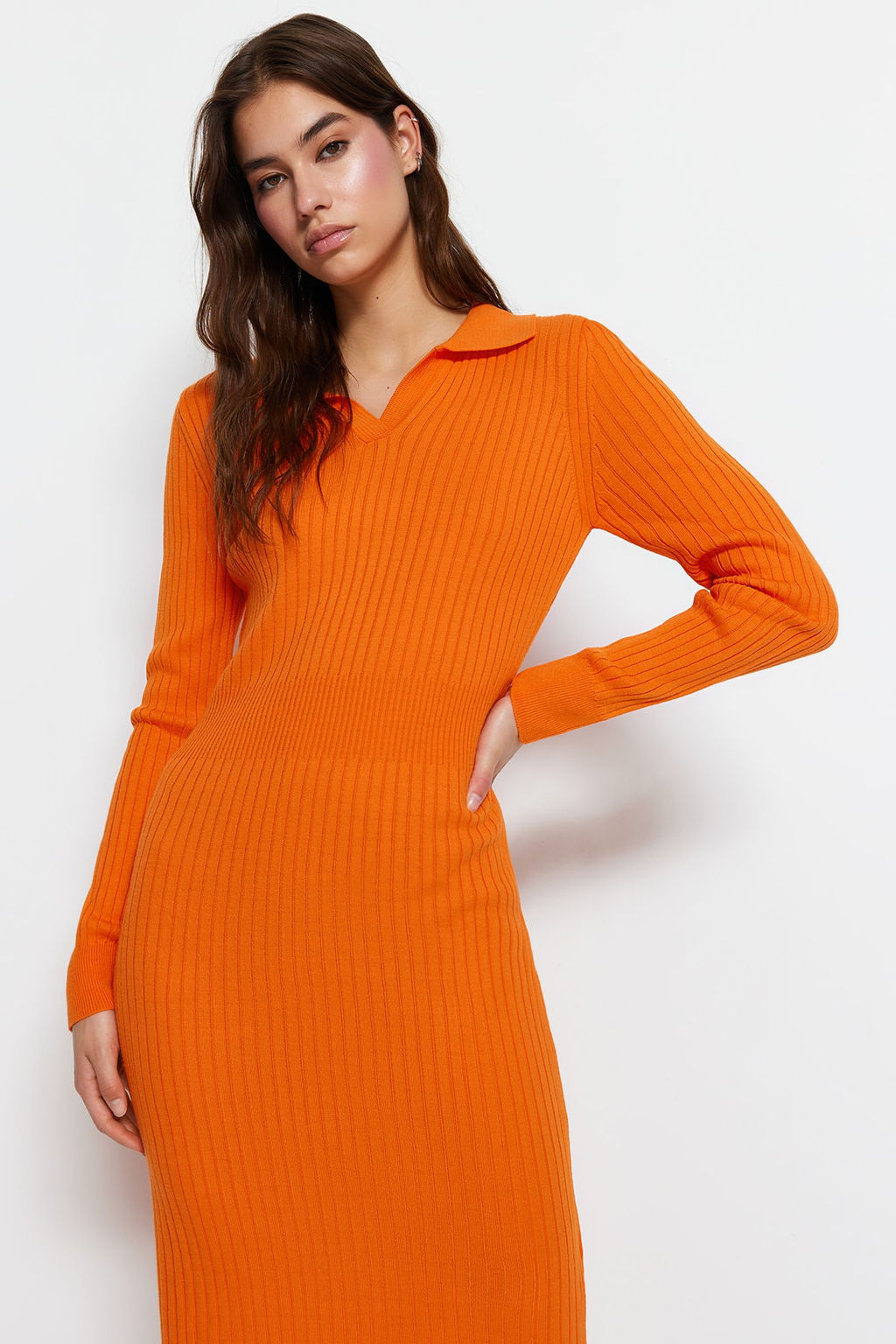 Turuncu Midi Triko Polo Yaka Elbise TWOAW22EL1376