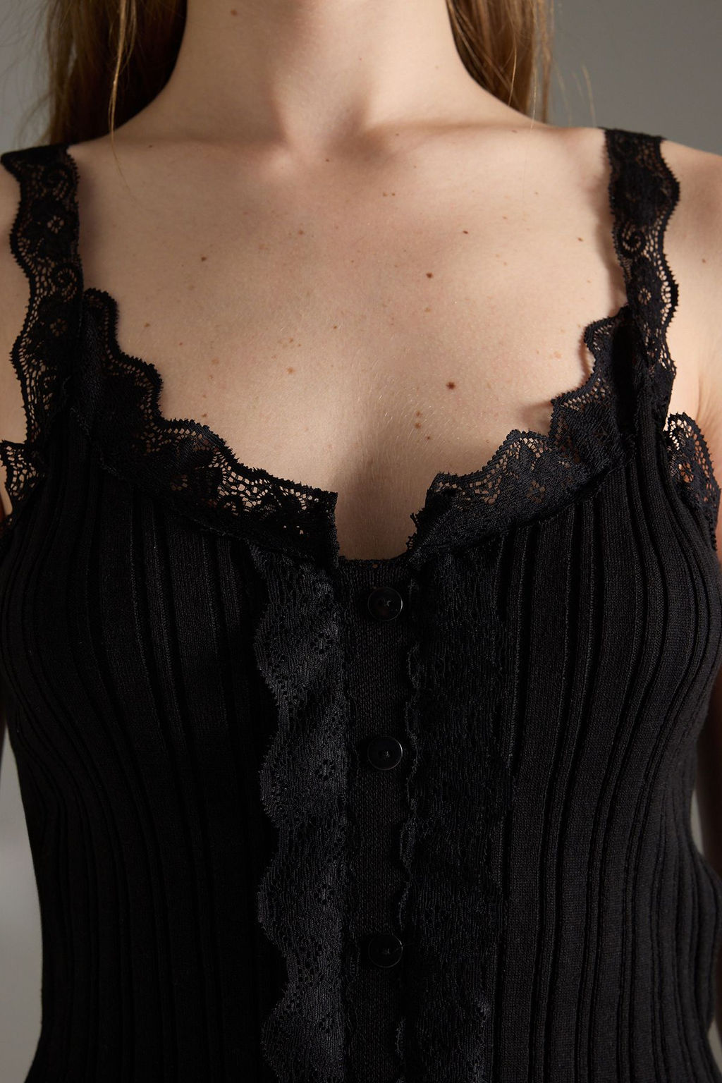 Siyah Dantel Detayl? Triko Ince Bluz TWOSS25BZ00177