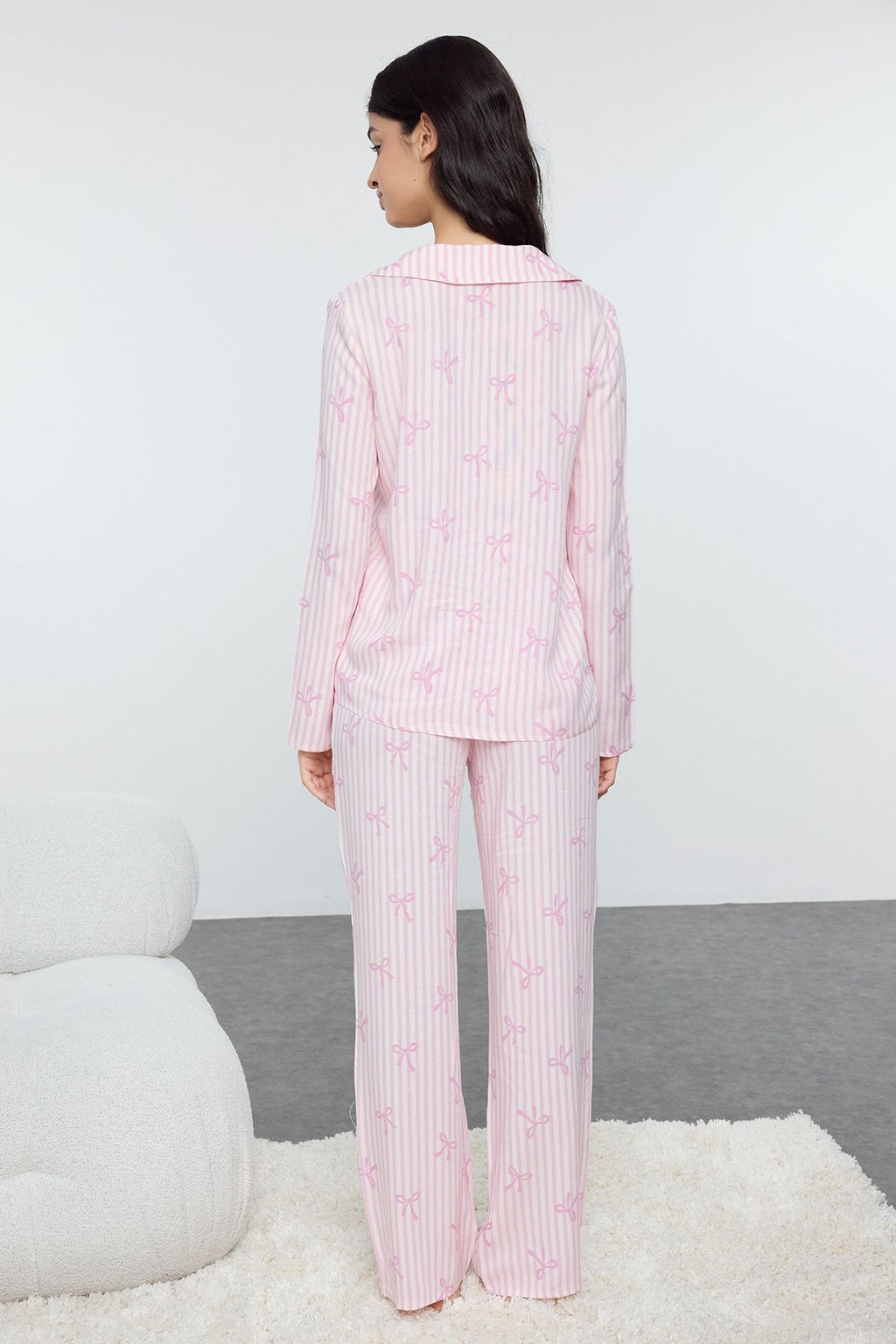 Trendyolmilla Ac?k Pembe Kurdele/Fiyonklu Viskon Dokuma Pijama Tak?m? THMAW21PT0936 фото 22