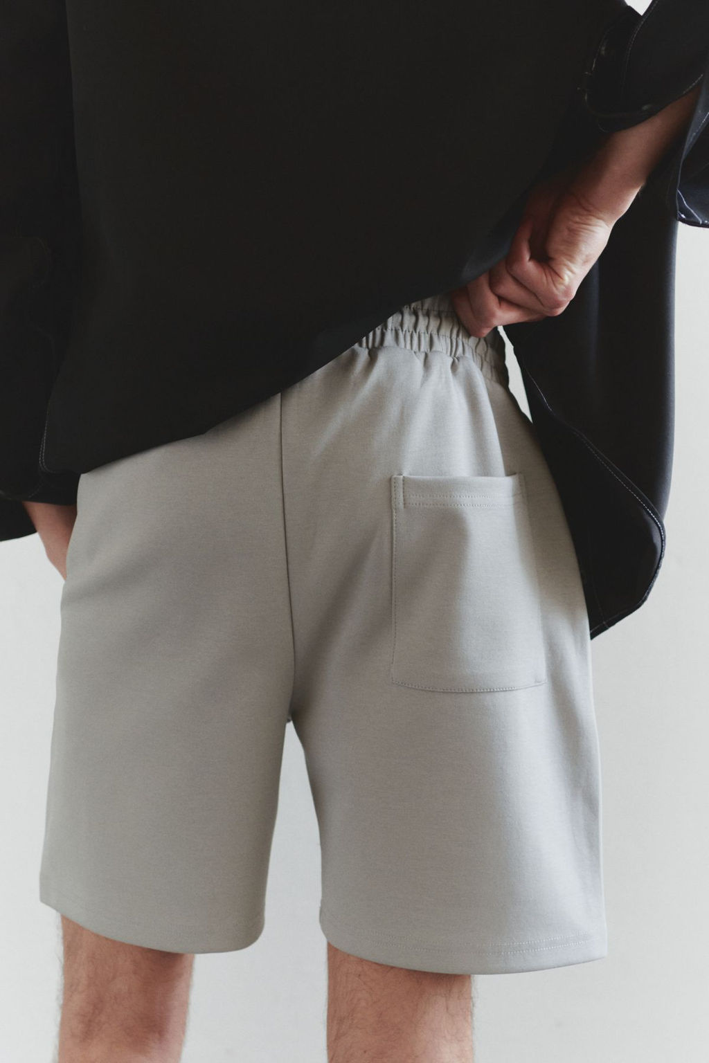 TRENDYOL MAN Limited Edition Gri Oversize/Genis Kesim Dikis Detayl? Sort & Bermuda TMNSS25SR00019 - Trendyolmilla фото 2