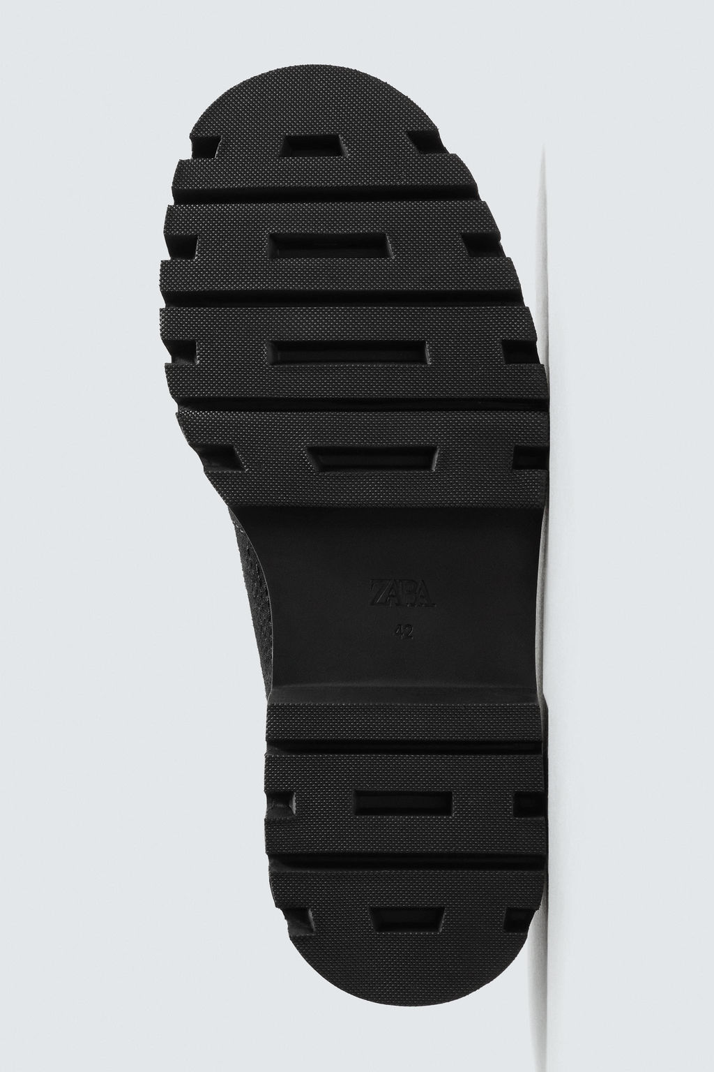 ZAPATO PIEL ENGANCHES / Negro