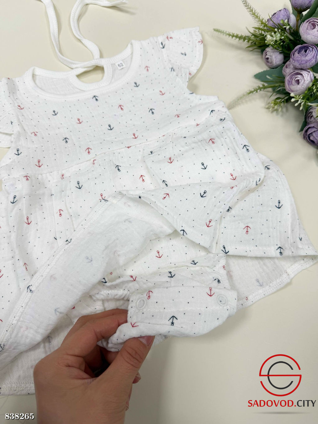 Боди-платье из мягкой ткани муслина